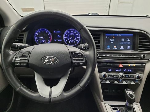 Used 2019 Hyundai Elantra Value Edition image 22