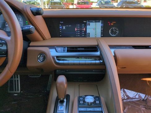 Used 2018 Lexus LC 500 Coupe image 13