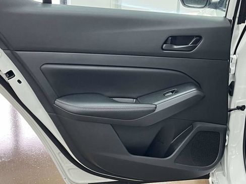 Used 2025 Nissan Altima 2.5 SV FWD image 18