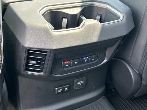 New 2026 Toyota Tundra Platinum AWD/4WD image 18