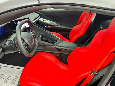 Used 2024 Chevrolet Corvette Stingray Convertible w/ 1LT image 21