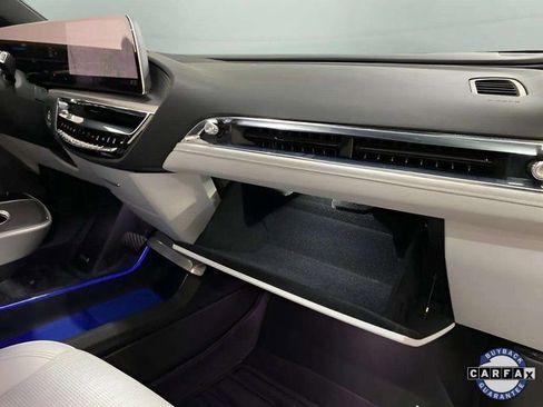 Used 2023 Cadillac Lyriq 2WD image 88