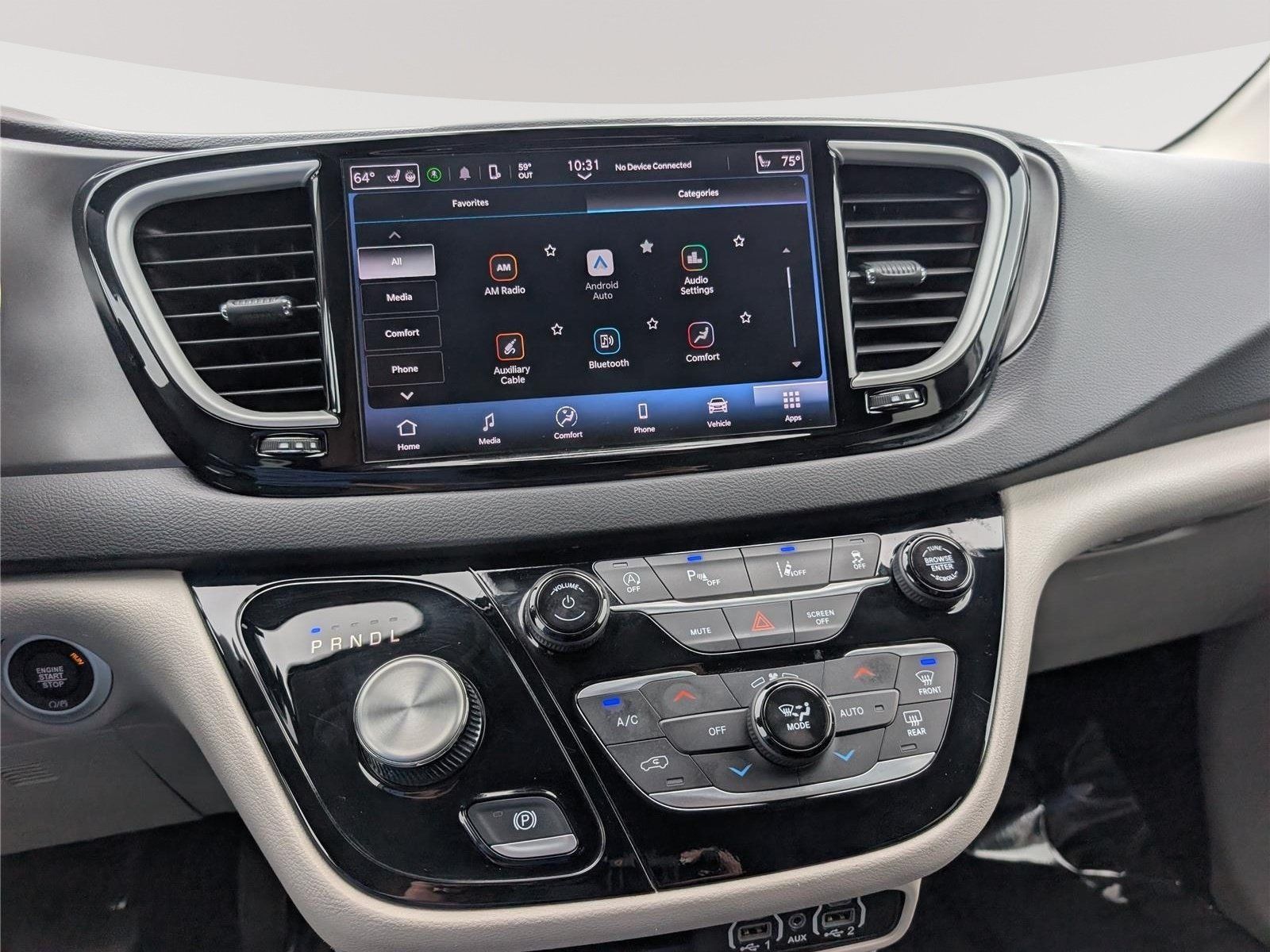 Used 2024 Chrysler Pacifica Touring-L FWD image 28