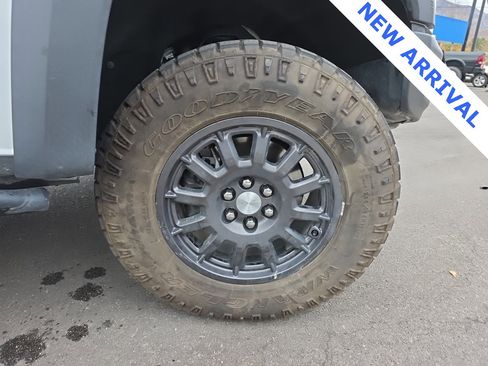 Used 2021 Chevrolet Colorado ZR2 w/ Colorado ZR2 Bison Edition image 46