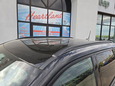 Used 2024 Jeep Compass Trailhawk image 24