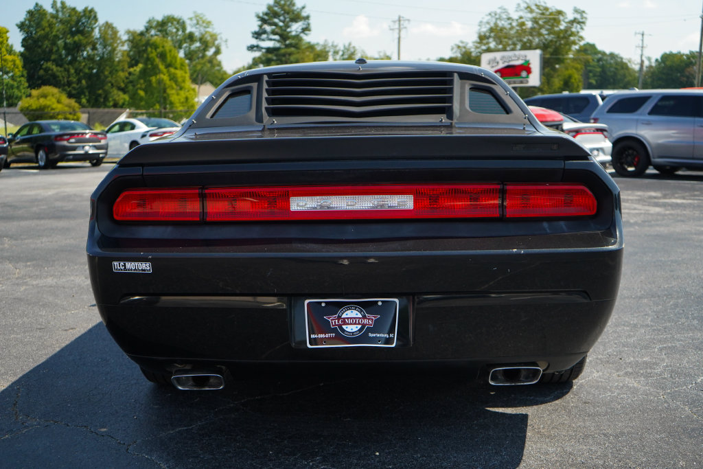 Used 2008 Dodge Challenger SRT8 RWD image 19