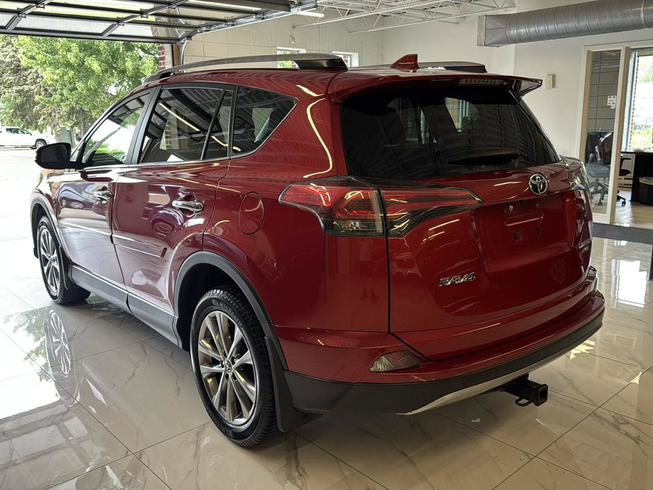 Used 2017 Toyota RAV4 Limited w/ Protection Package AWD/4WD image 7