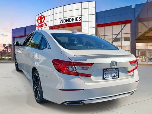 Used 2020 Honda Accord Sport image 3