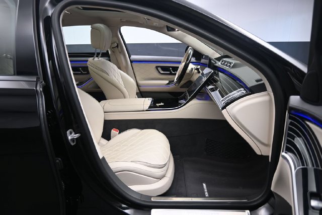 Certified 2024 Mercedes-Benz S 580 4MATIC Sedan image 30