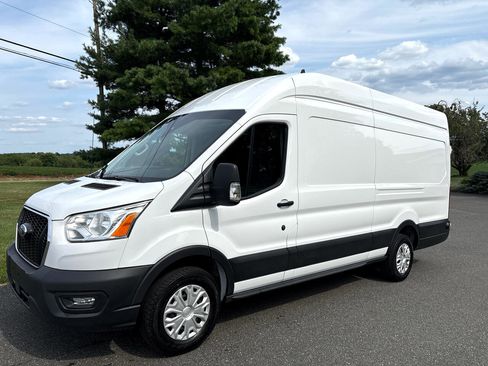 Used 2022 Ford Transit 250 148 High Roof Extended w/ Load Area Protection Package image 1