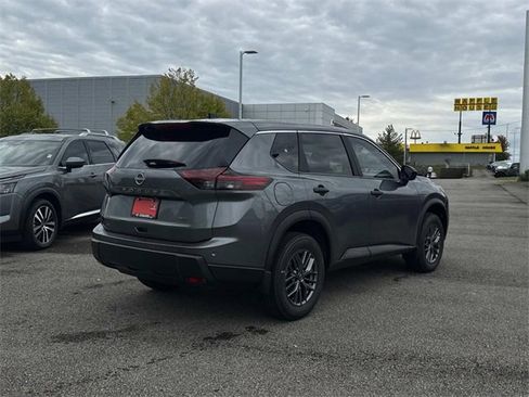 New 2026 Nissan Rogue S image 4