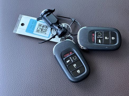 Certified 2024 Honda Pilot Elite image 38