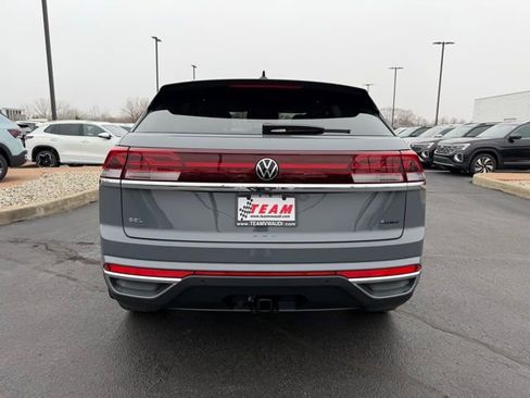 New 2026 Volkswagen Atlas Cross Sport SEL image 4