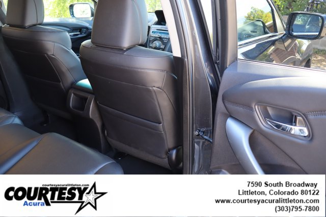 Used 2015 Acura RDX w/ Technology Package AWD/4WD image 32