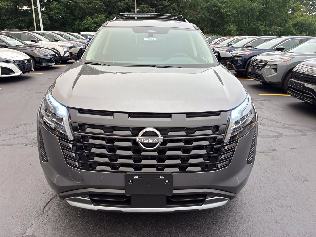 New 2026 Nissan Pathfinder SL w/ SL Premium Package (P04) AWD/4WD image 2