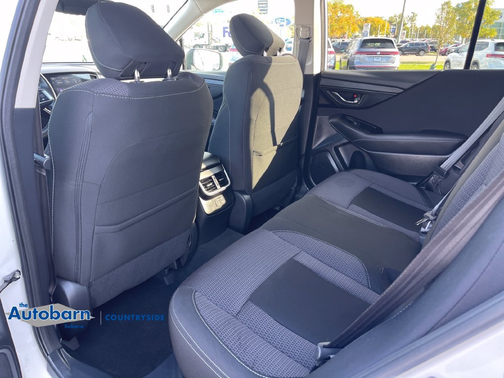Used 2024 Subaru Outback Premium AWD/4WD image 28