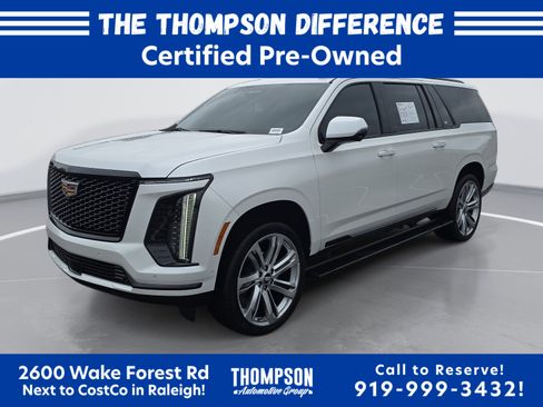 Certified 2025 Cadillac Escalade ESV Sport Platinum AWD/4WD image 7