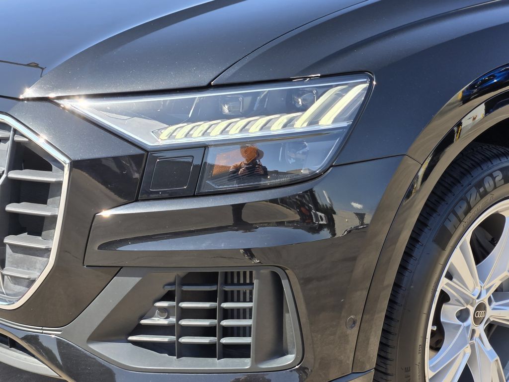 Certified 2023 Audi Q8 Premium Plus w/ Premium Plus Package AWD/4WD image 12