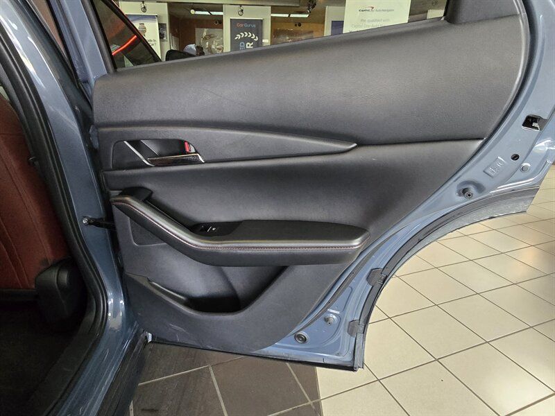 Used 2025 MAZDA CX-30 AWD 2.5 S w/ Preferred Package image 25