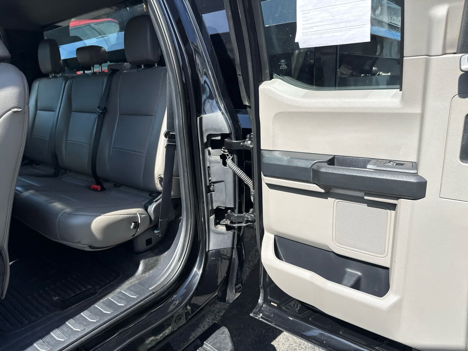 Used 2022 Ford F350 XL w/ Power Equipment Group AWD/4WD image 19
