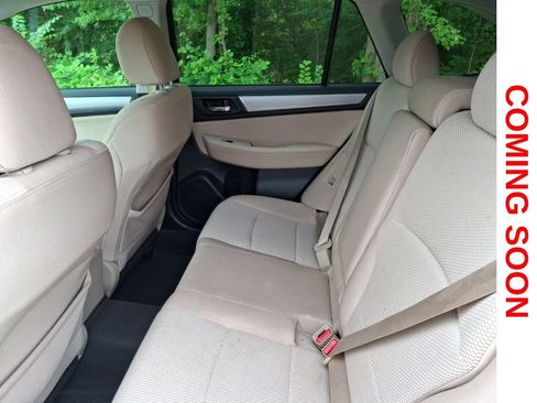 Used 2015 Subaru Outback 2.5i Premium AWD/4WD image 10