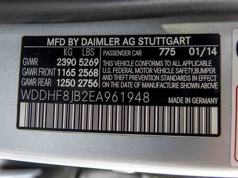Used 2014 Mercedes-Benz E 350 4MATIC Sedan image 36