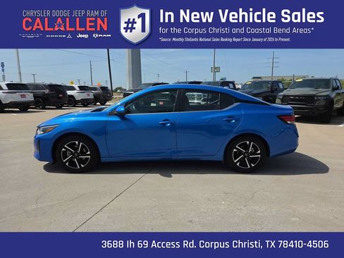 Used 2024 Nissan Sentra SV FWD image 11