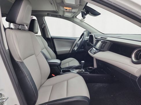 Certified 2016 Toyota RAV4 Limited image 15