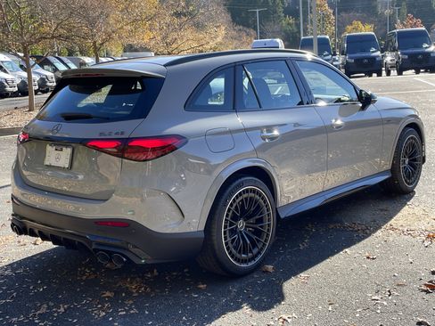 New 2026 Mercedes-Benz GLC 43 AMG 4MATIC image 6
