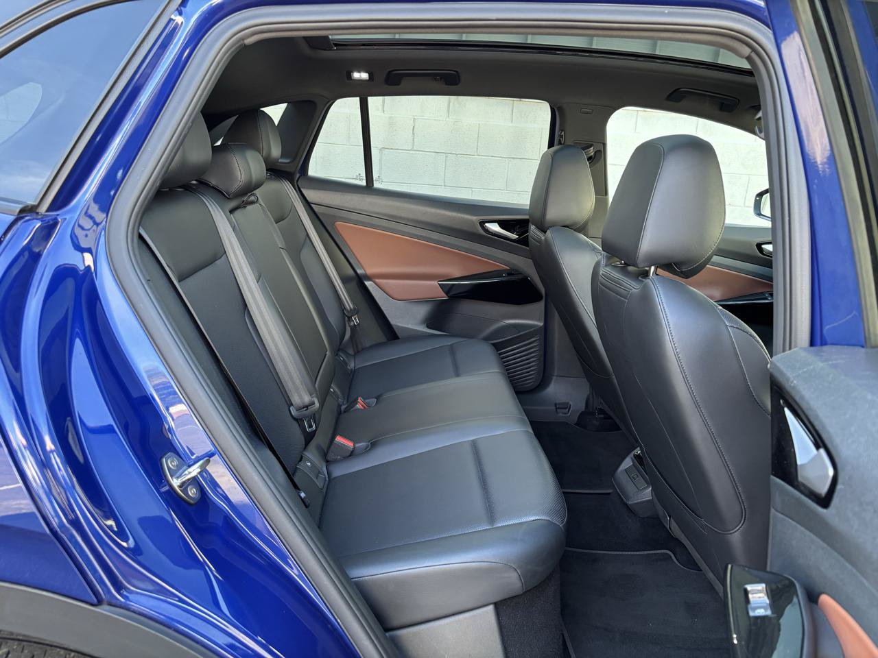 Used 2022 Volkswagen ID.4 Pro S AWD/4WD image 21
