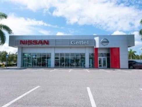 Certified 2022 Nissan Rogue Sport S image 4