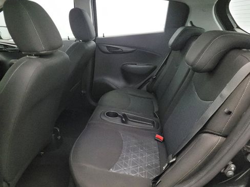 Used 2022 Chevrolet Spark LT FWD image 18