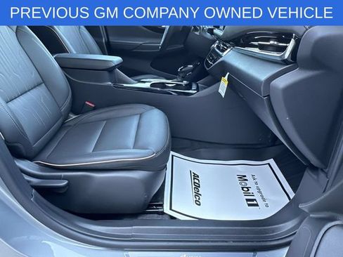 Used 2025 Buick Envista Avenir FWD image 20