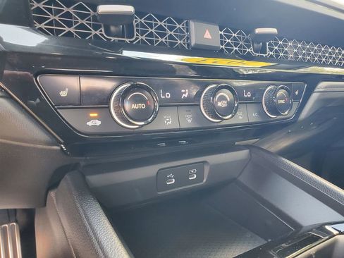 Used 2023 Honda Accord Sport image 29