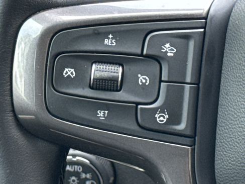 Used 2025 Chevrolet Silverado 1500 High Country w/ Midnight Edition AWD/4WD image 19