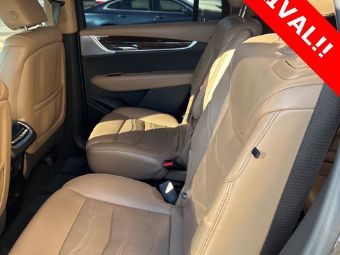 Used 2020 Cadillac XT6 Premium Luxury w/ Platinum Package image 10