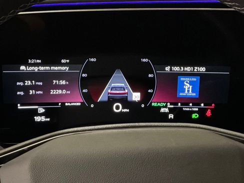 Used 2025 Audi Q5 Premium w/ Convenience Package image 16