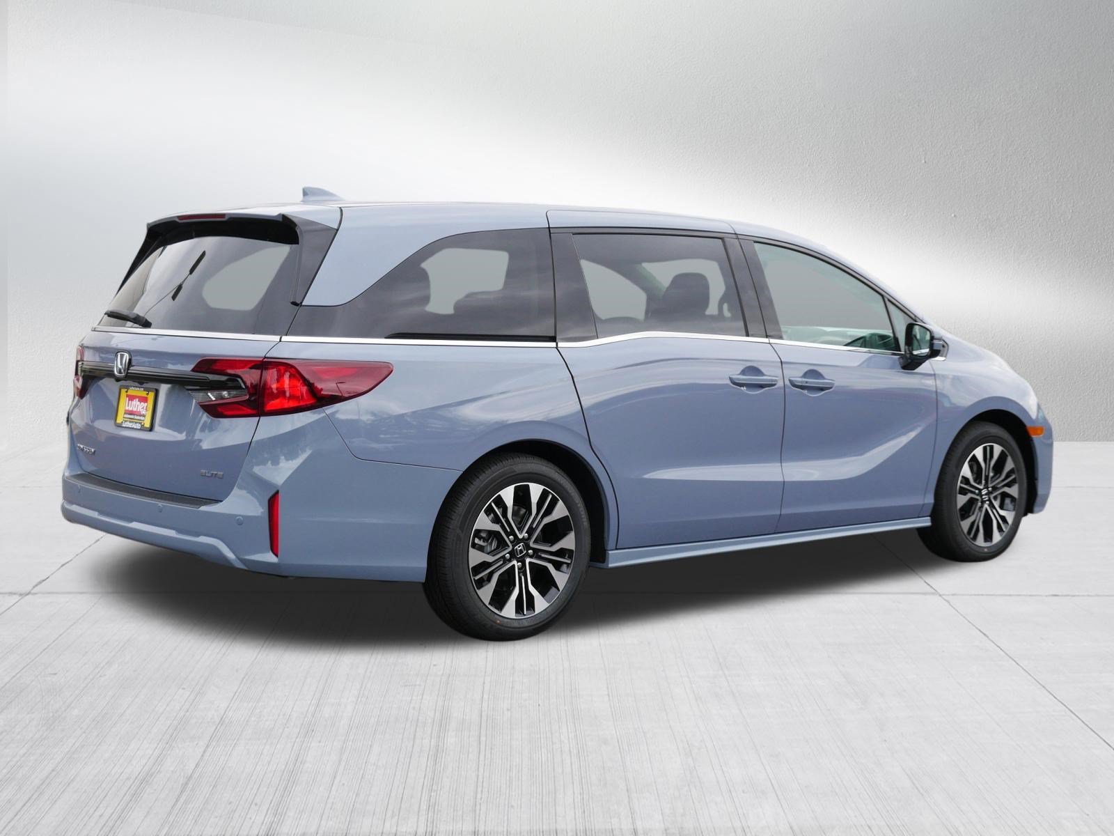 New 2027 Honda Odyssey Elite image 7