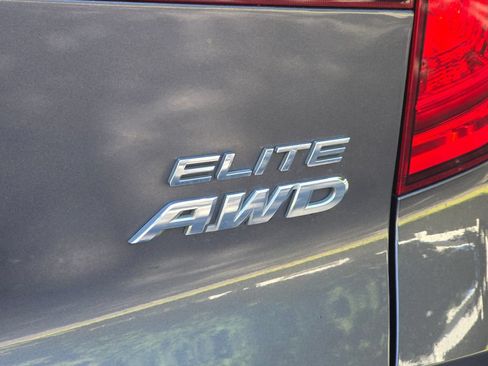 Used 2017 Honda Pilot Elite image 16