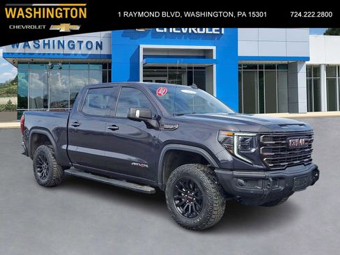 Used 2023 GMC Sierra 1500 AT4X image 1