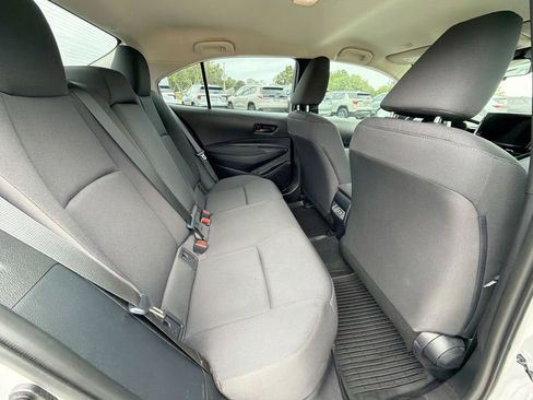 Used 2024 Toyota Corolla LE image 11