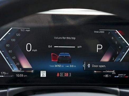 Used 2024 BMW 330i Sedan image 25