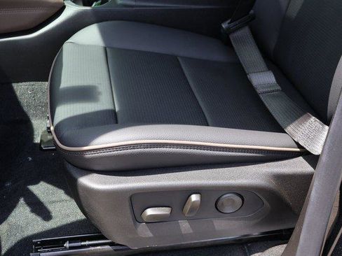 New 2025 GMC Canyon Denali image 40