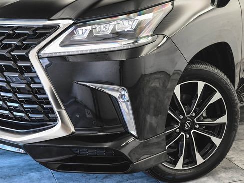 Used 2021 Lexus LX 570 4WD w/ Sport Package image 53