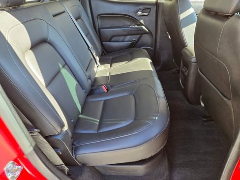 Used 2018 Chevrolet Colorado ZR2 image 17