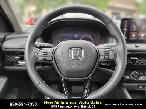 Used 2023 Honda Accord EX-L image 27