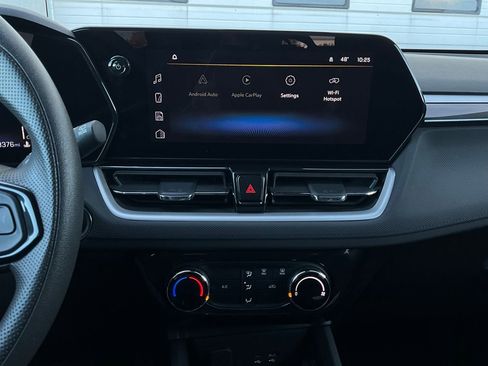 Used 2025 Chevrolet TrailBlazer LT image 24