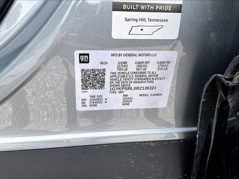 Used 2024 Cadillac Lyriq Luxury w/ LPO, Floor Liner Package AWD/4WD image 18