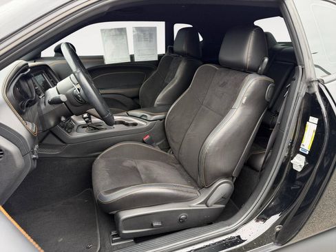 Used 2023 Dodge Challenger GT w/ Plus Package RWD image 6