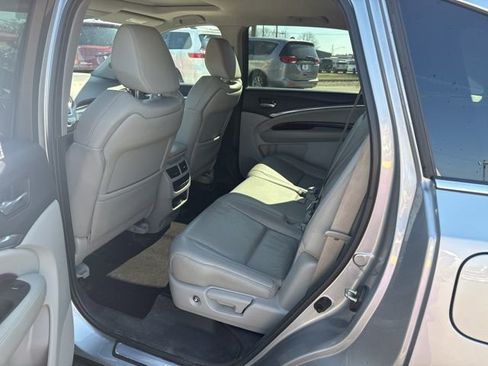 Used 2019 Acura MDX SH-AWD image 11